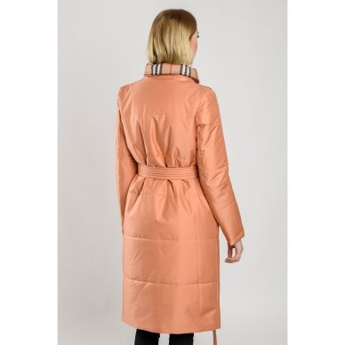 Stilingas moteriškas paltas ypatingos spalvos 1